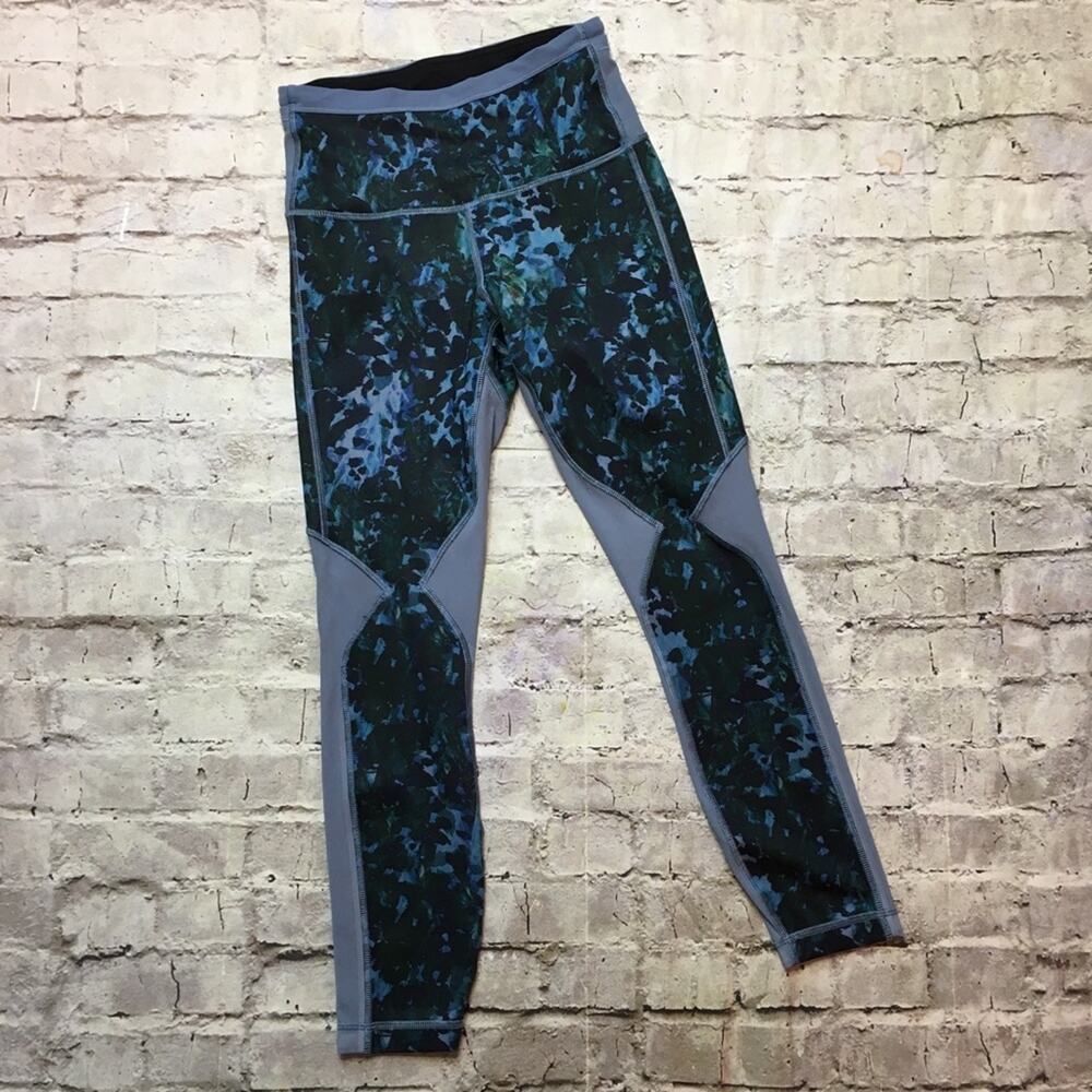 Lululemon Running in the City Tight!